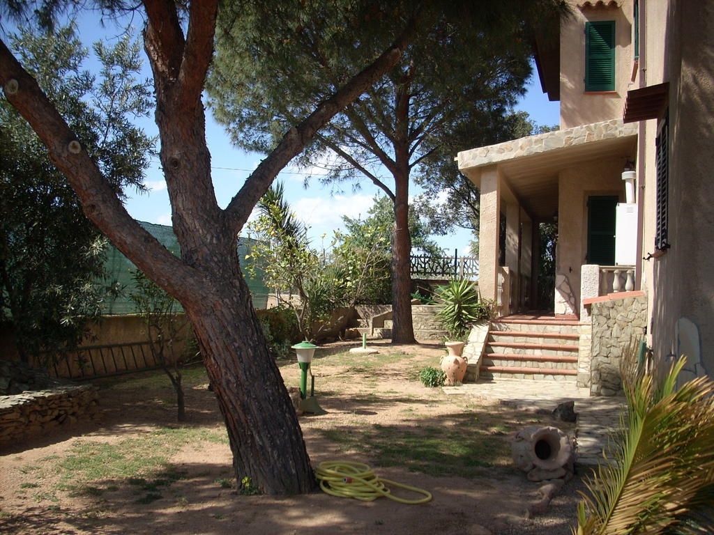 B&B Il Vigneto Capoterra Exterior foto